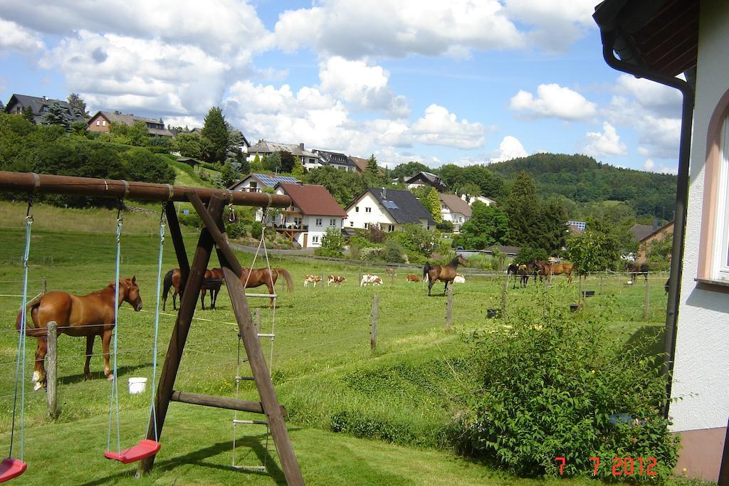 Urlaub Auf Dem Bauernhof Marx Villa Kelberg Ruang foto
